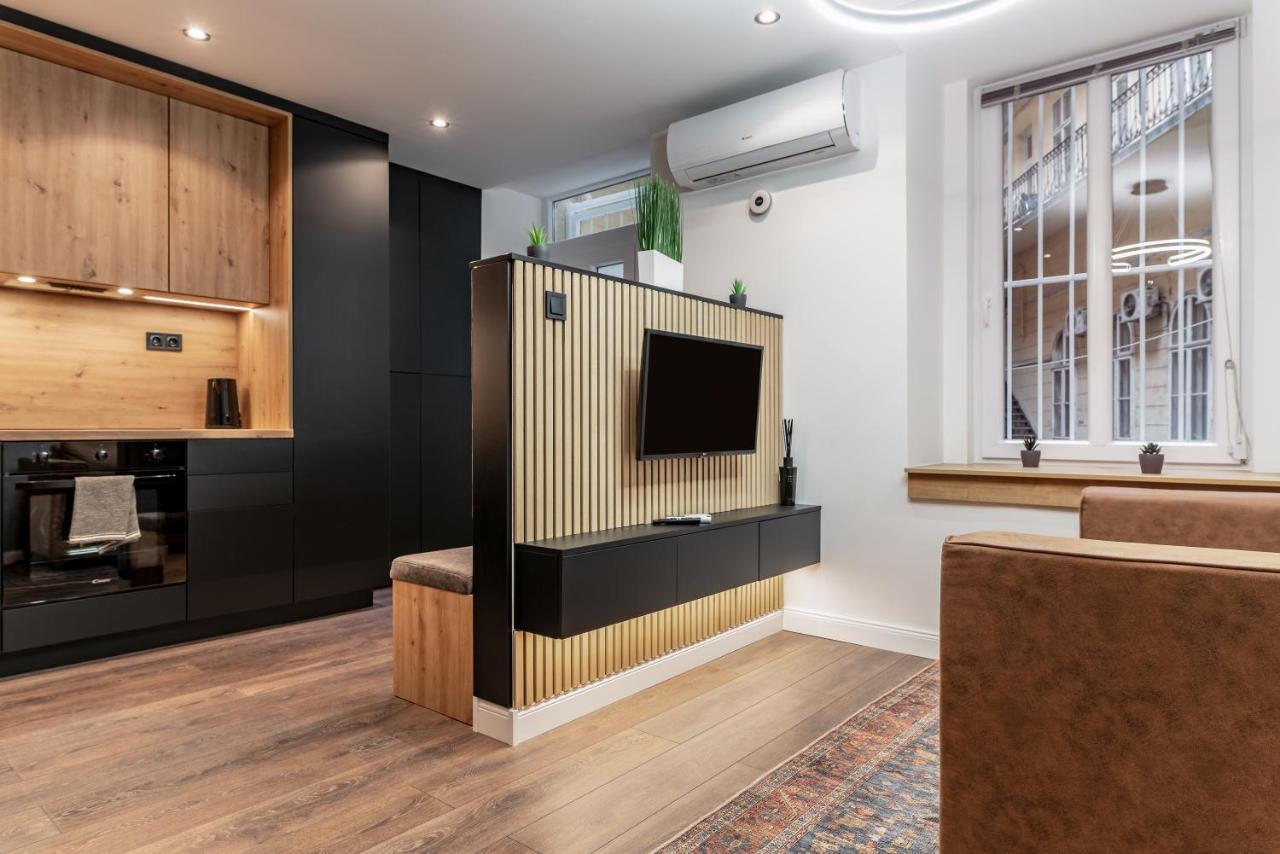 Downtown Luxury By Stlcz With 2 Bathrooms Budapest Eksteriør billede