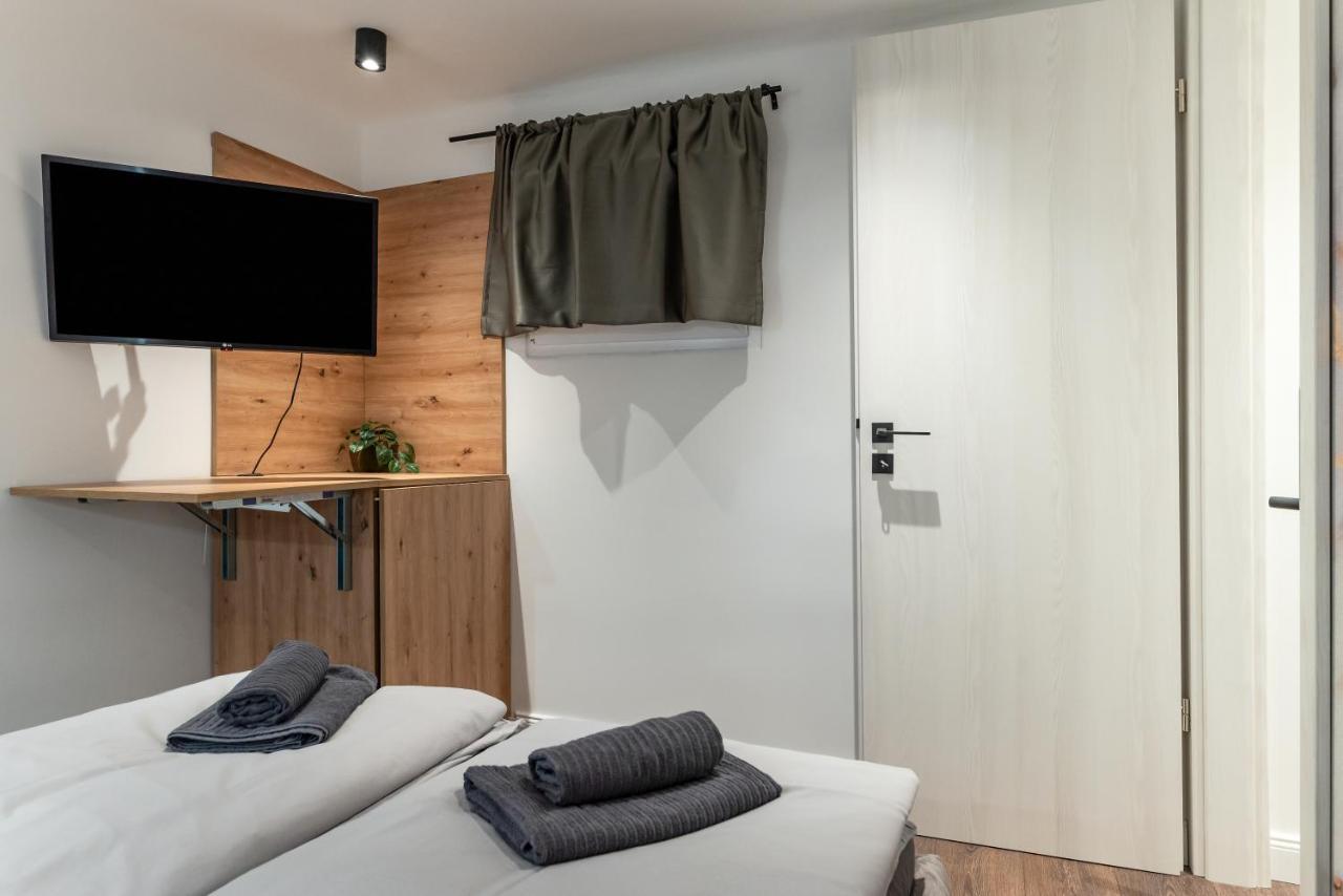 Downtown Luxury By Stlcz With 2 Bathrooms Budapest Eksteriør billede